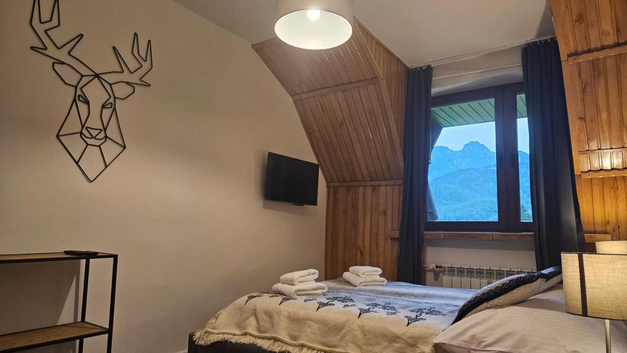Apartament Klasyczny Z Widokiem Na Giewont コシチェリスコ エクステリア 写真